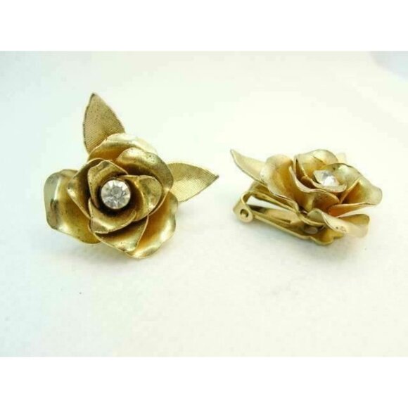 Woman's Earrings Coro Vintage Clip-On Gold-tone Flower Center Stone - Picture 2 of 8